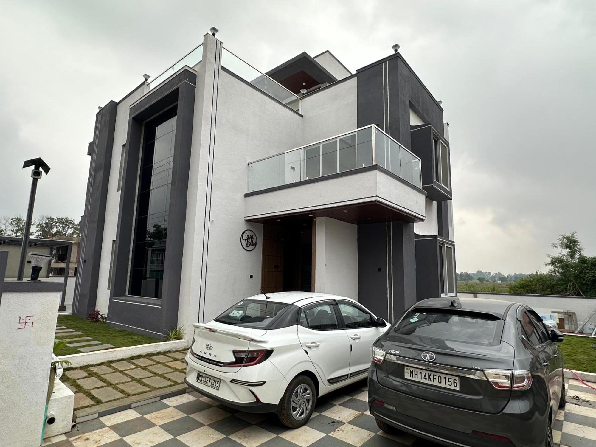 Sara Villa Lonavala Exterior photo